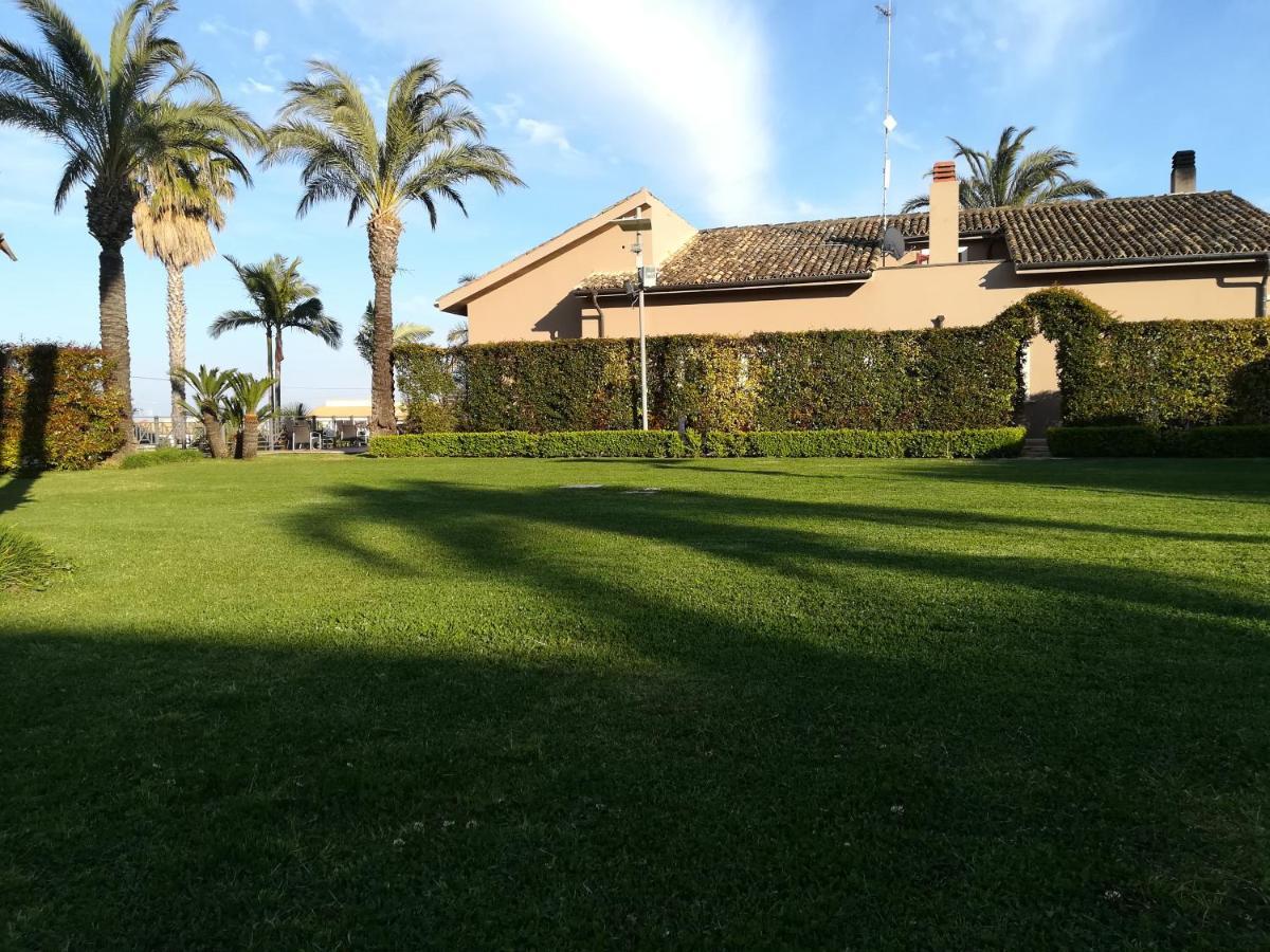 Hotel La Cavalera Augusta Extérieur photo